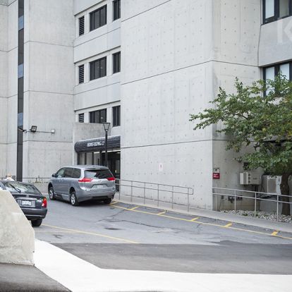 Armstrong Entrance laneway located off of lower University Ave.